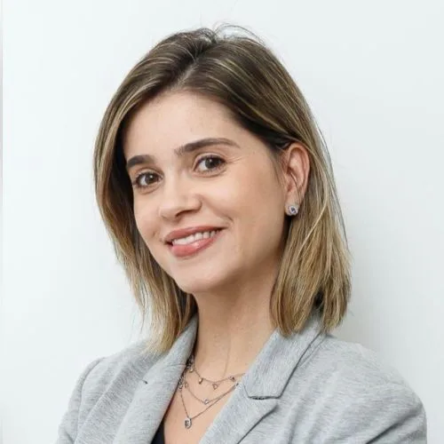 Iara Guimarães